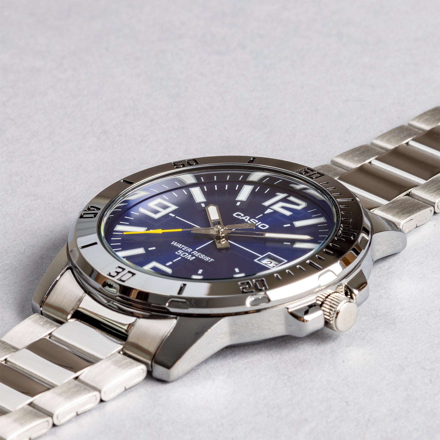 CASIO カシオ MTP-VD01D-2B シルバー ブルー文字盤 アナログ メンズ 腕時計