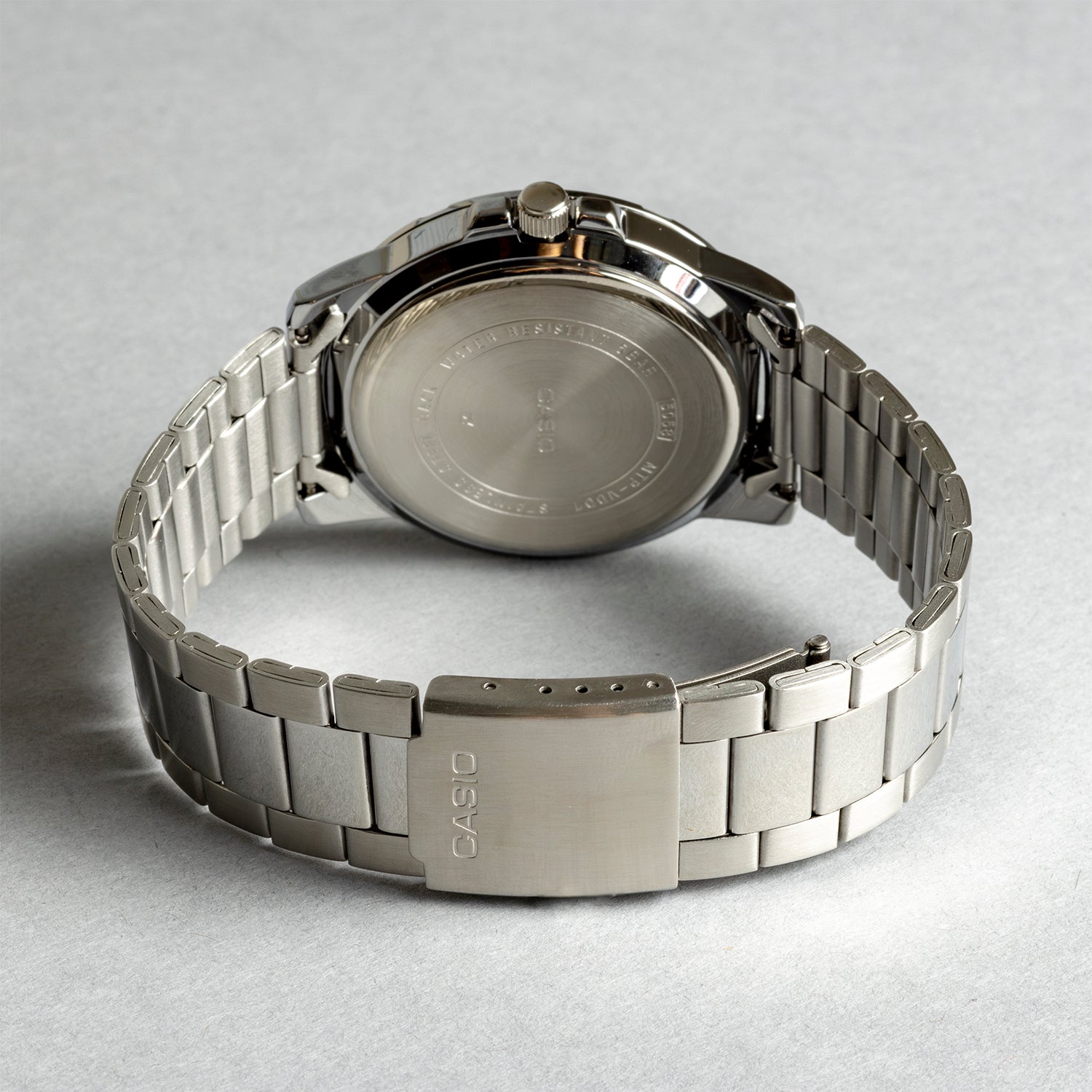 CASIO カシオ MTP-VD01D シルバー アナログ メンズ 腕時計