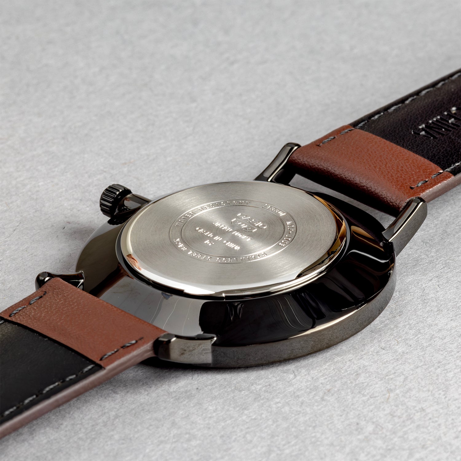 CASIO カシオ MTP-VT03BL-7B ブラウン ホワイト文字盤 アナログ メンズ 腕時計 ケースバック