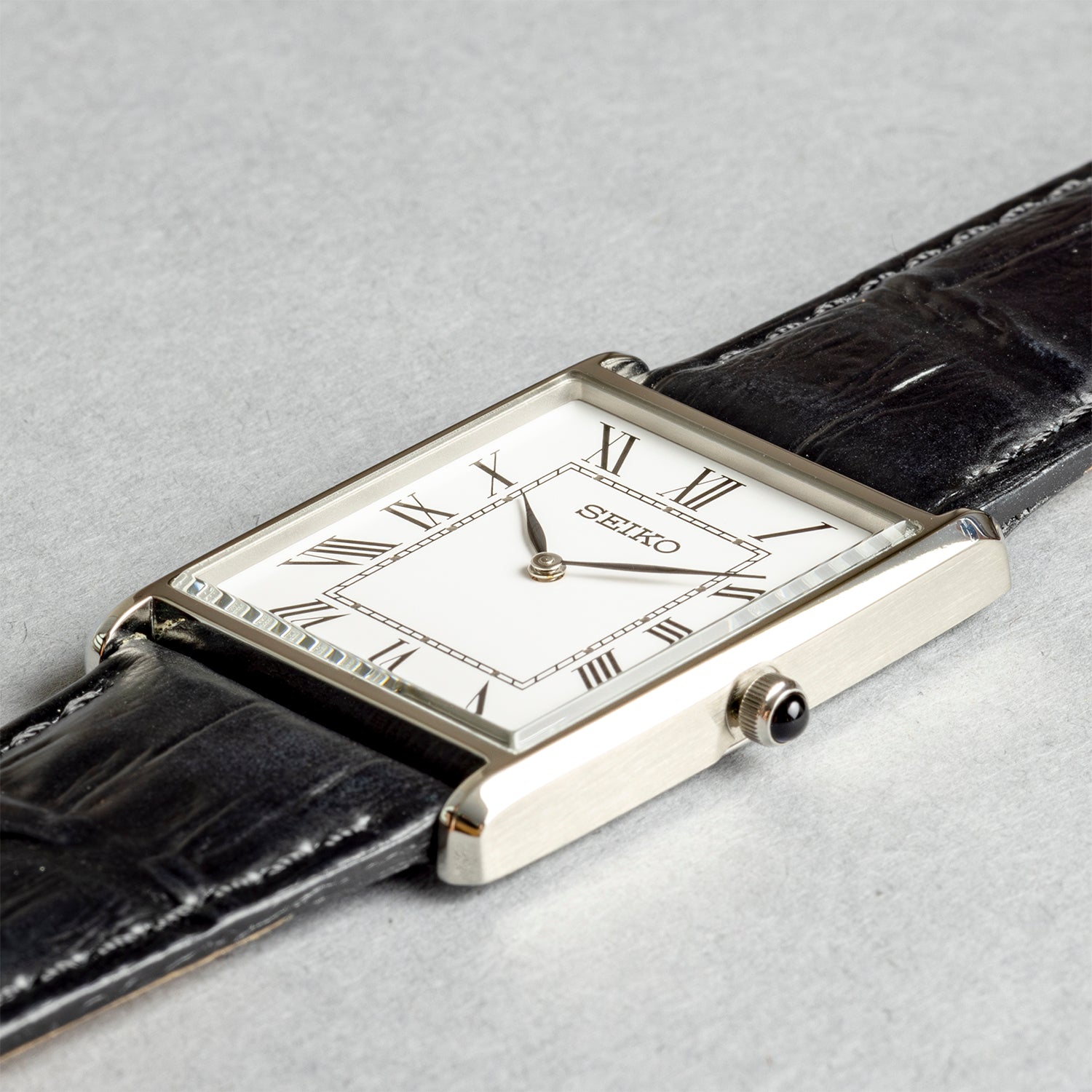 CASIO カシオ SWR049 ブラック ホワイト文字盤 アナログ メンズ 腕時計