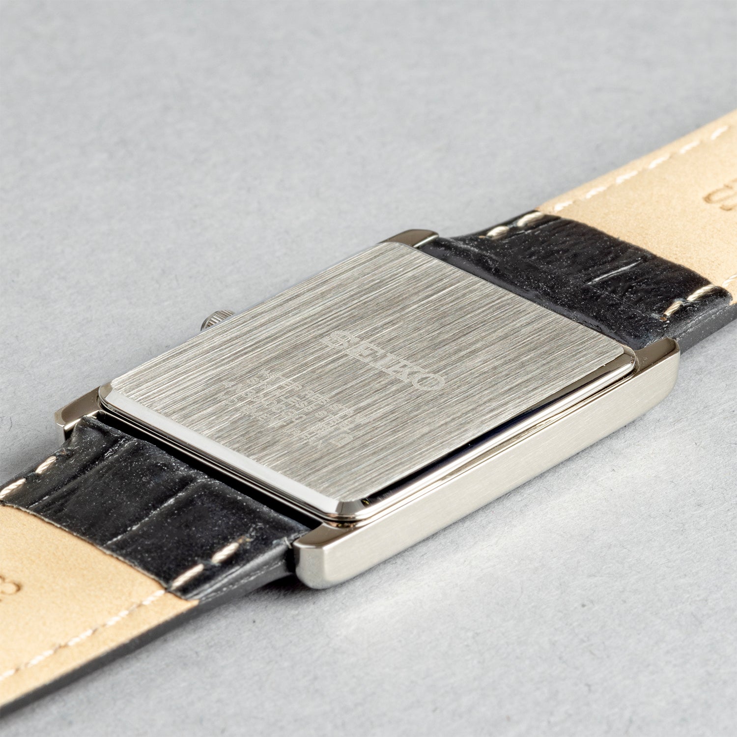 CASIO カシオ SWR049 ブラック ホワイト文字盤 アナログ メンズ 腕時計