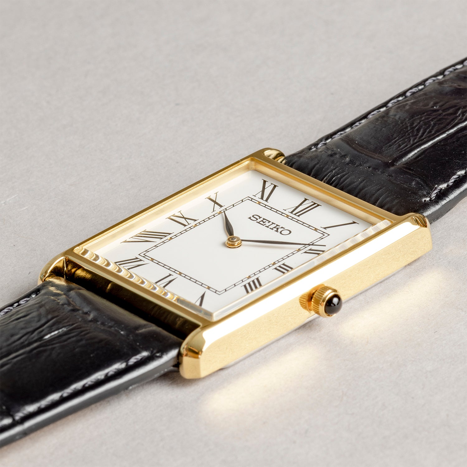 SEIKO セイコー SWR052 ブラック ホワイト文字盤 アナログ メンズ 腕時計 斜め