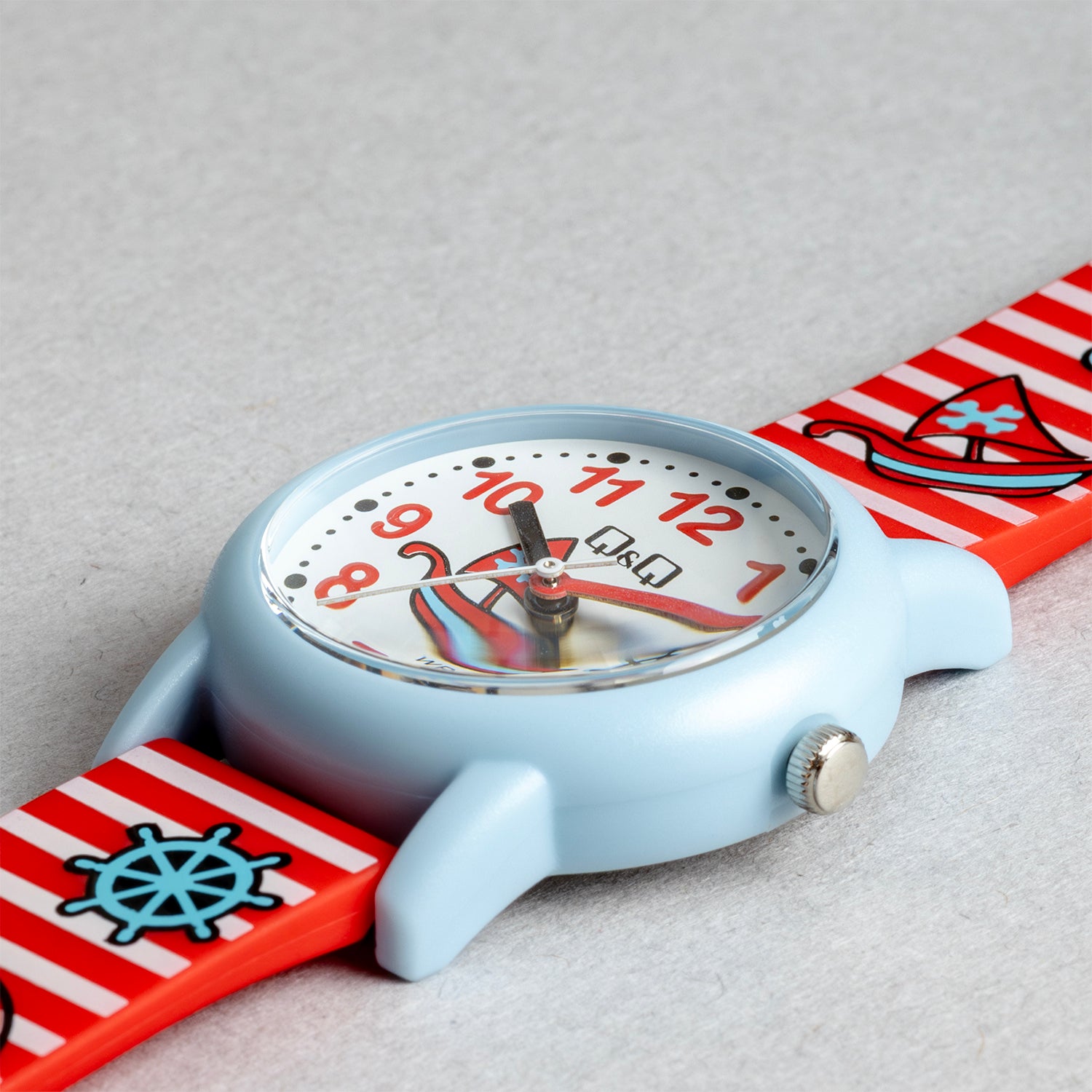 Q&Q QQ V23A-018VY レッド ホワイト文字盤 アナログ キッズ 腕時計 斜め