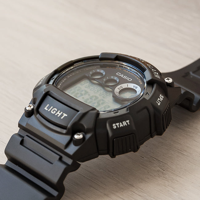 CASIO カシオ W-735H-1A ブラック ブラック文字盤 デジタル メンズ 腕時計 斜め