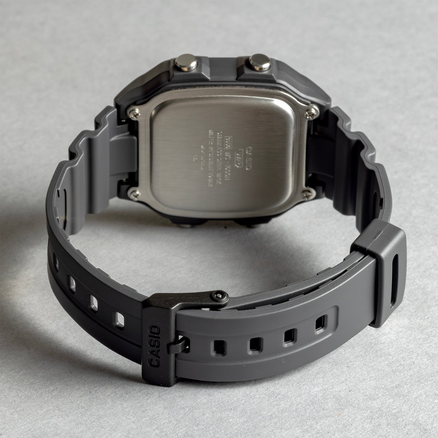 CASIO カシオ WS-1600H-8A グレー ブラック文字盤 デジタル メンズ 腕時計 ベルト