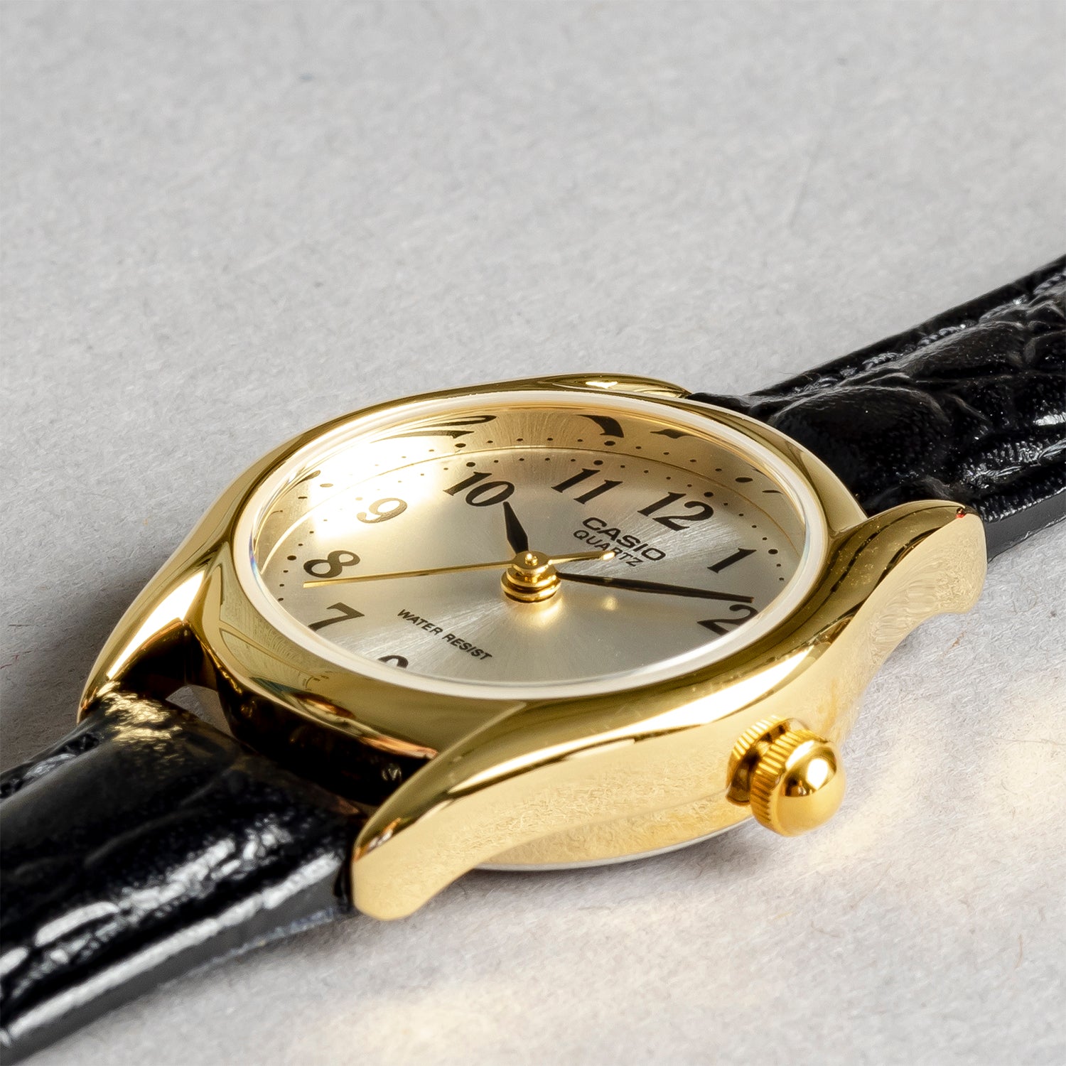 CASIO カシオ LTP-1094Q-7B2 ブラック ホワイト文字盤 アナログ レディース 腕時計