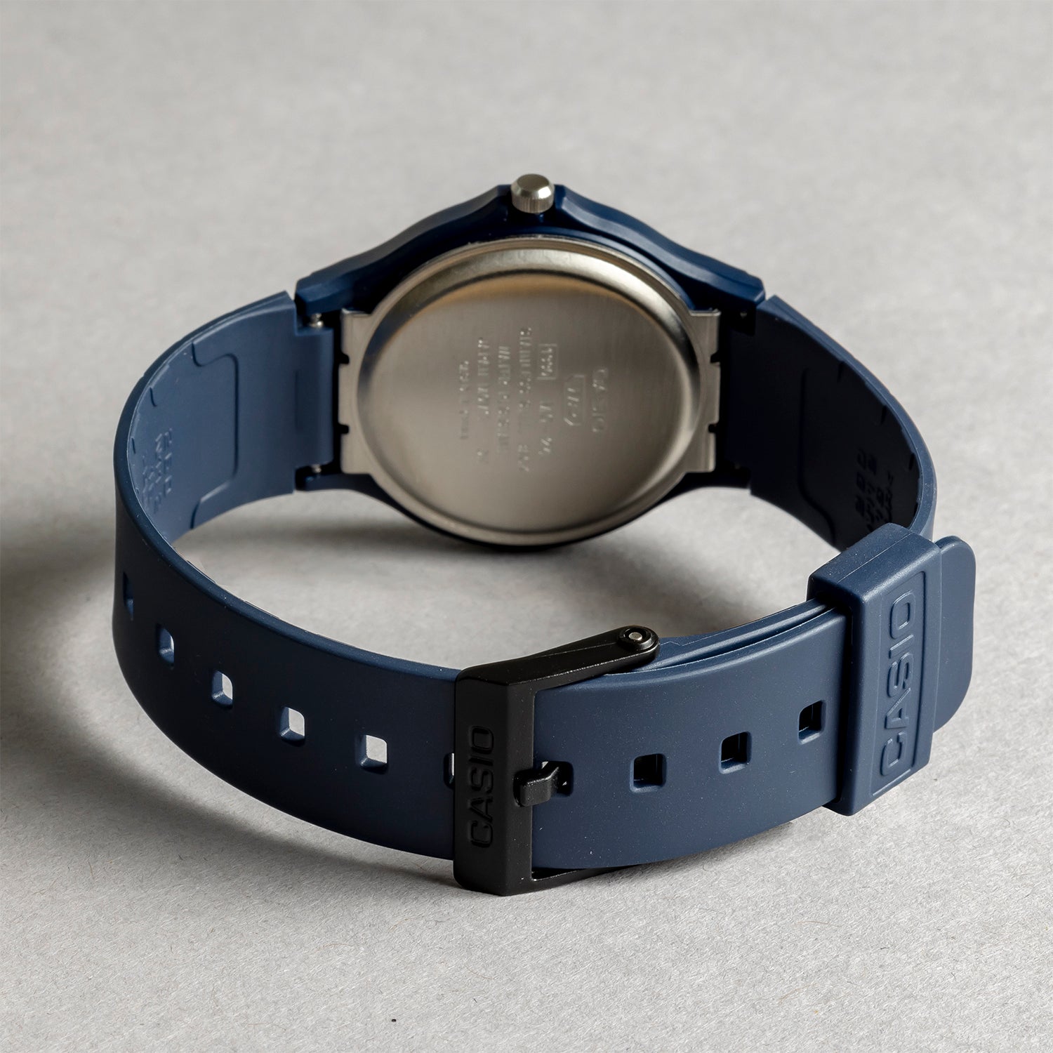 CASIO カシオ MQ-24UC-2B ネイビー ブラック文字盤 アナログ ユニセックス 腕時計 ベルト