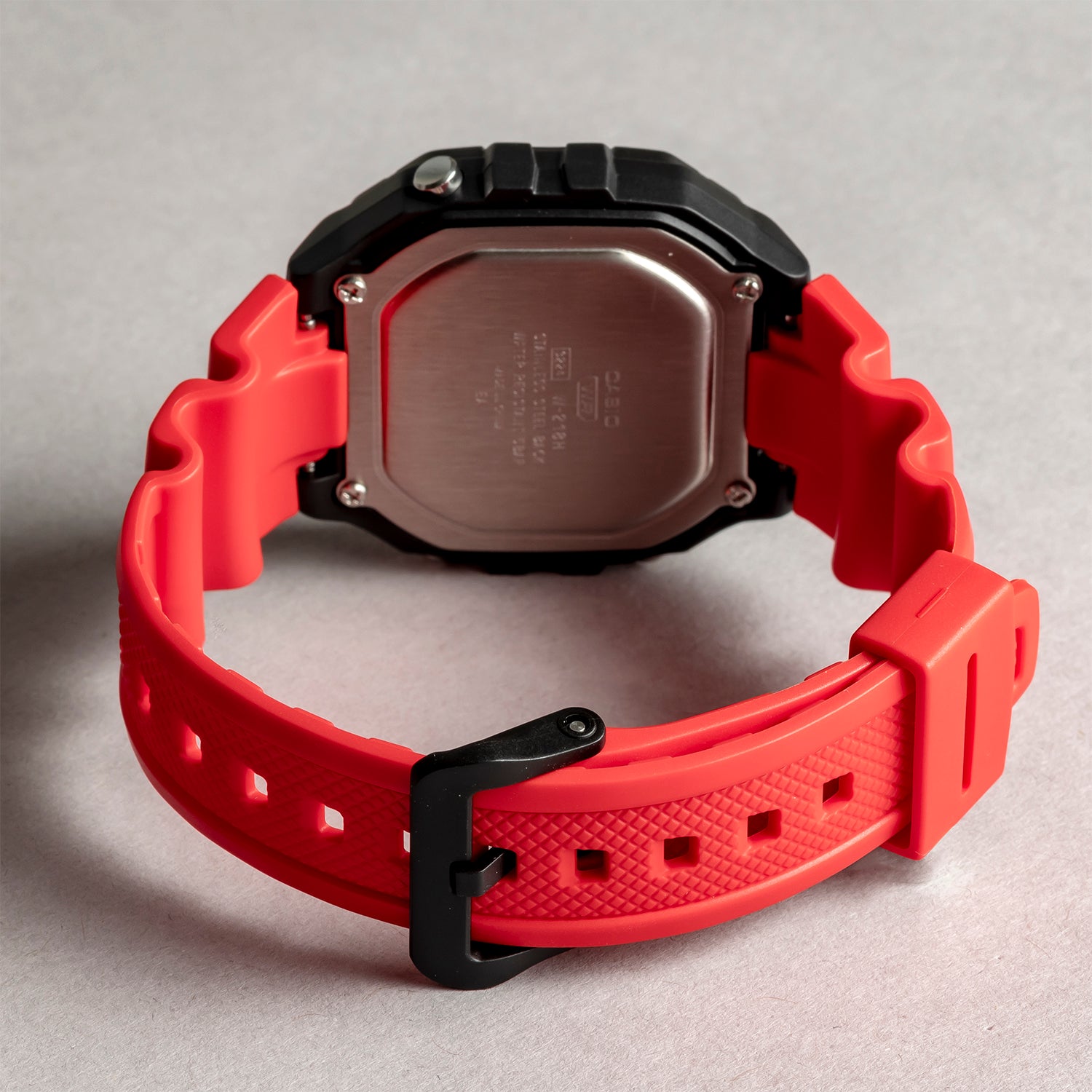 CASIO カシオ W-218H-4B レッド ブラック文字盤 デジタル メンズ 腕時計 ベルト