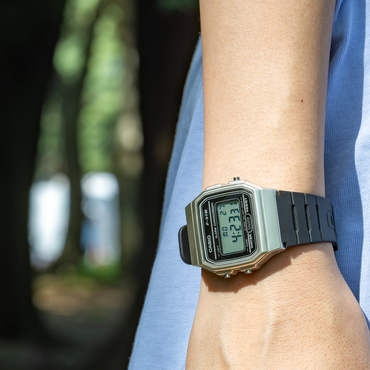 CASIO カシオ F-91WM-7A シルバー ブラック文字盤 デジタル メンズ 腕時計