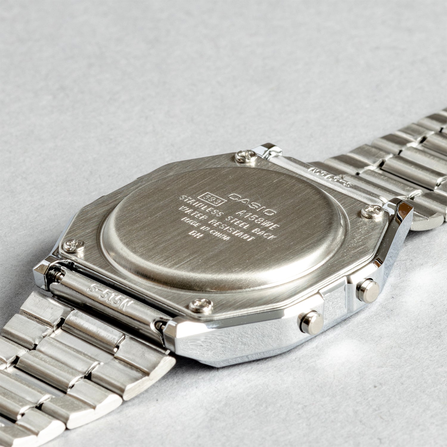 CASIO カシオ A158WEA-1 シルバー ブラック文字盤 デジタル メンズ 腕時計 ケースバック