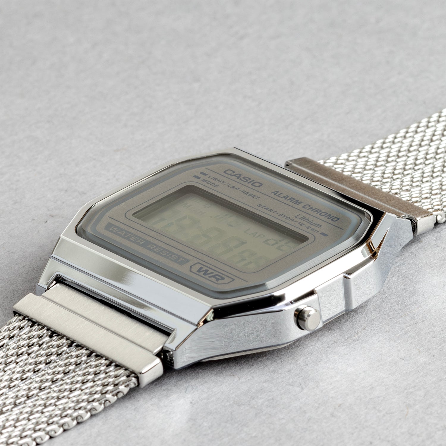 CASIO カシオ A158WEM-7 シルバー シルバー文字盤 デジタル メンズ 腕時計 斜め
