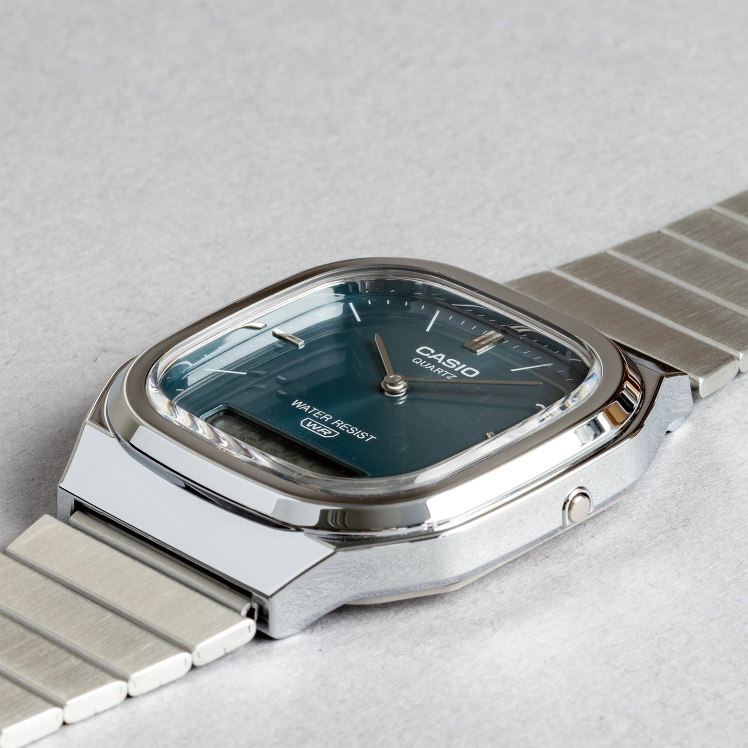 CASIO カシオ AQ-240E メンズ 腕時計 日常生活用防水 10年保証
