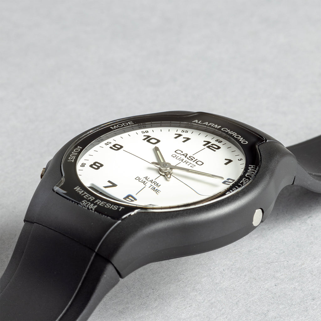 Casio Standard Mens AW-90H. 腕時計 aw-90h-7b_2