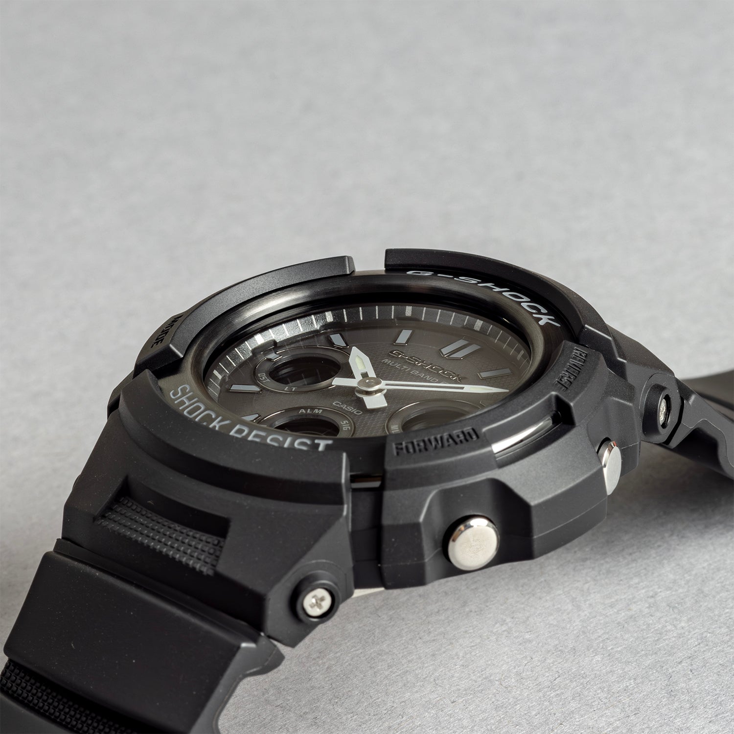 CASIO カシオ AWG-M100B-1A ブラック ブラック文字盤 アナデジ G-SHOCK メンズ 腕時計 斜め