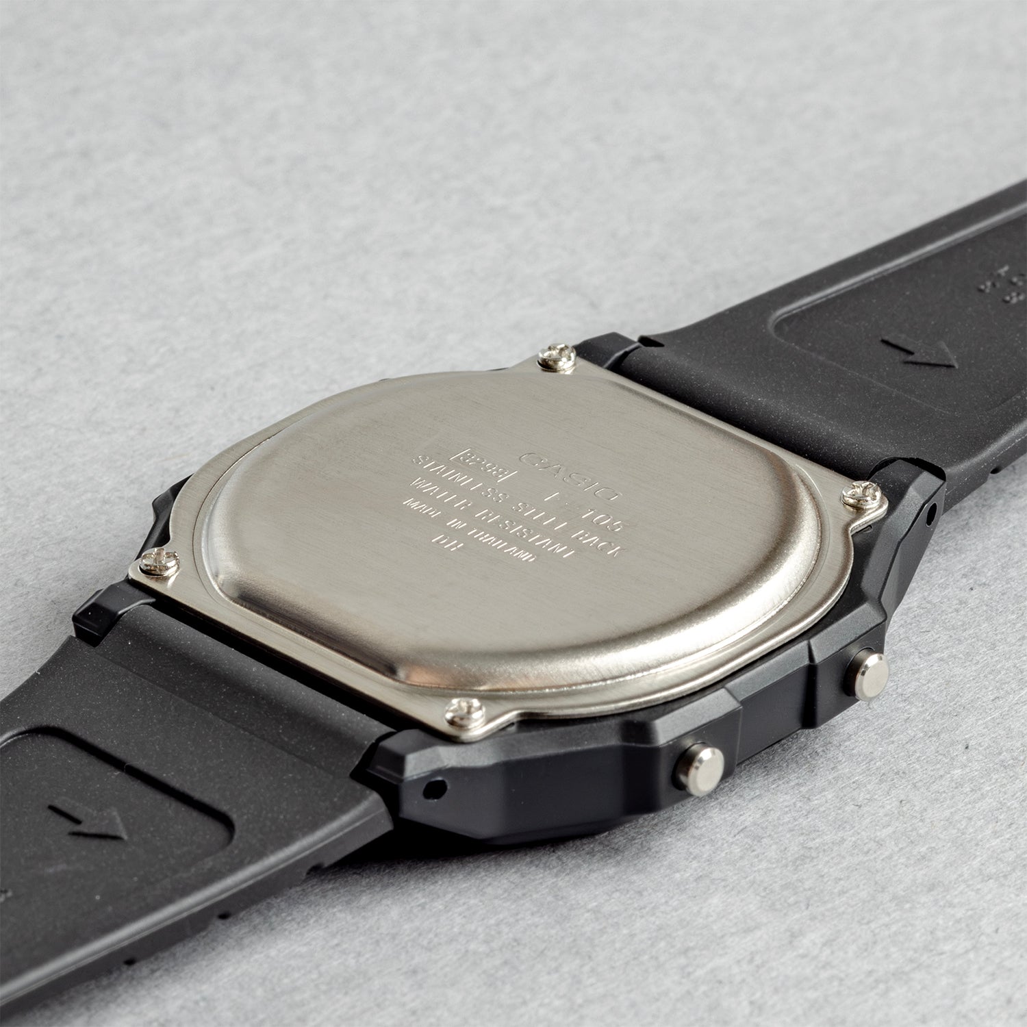 CASIO カシオ F-105W-1A ブラック ブルー文字盤 デジタル メンズ 腕時計 ケースバック