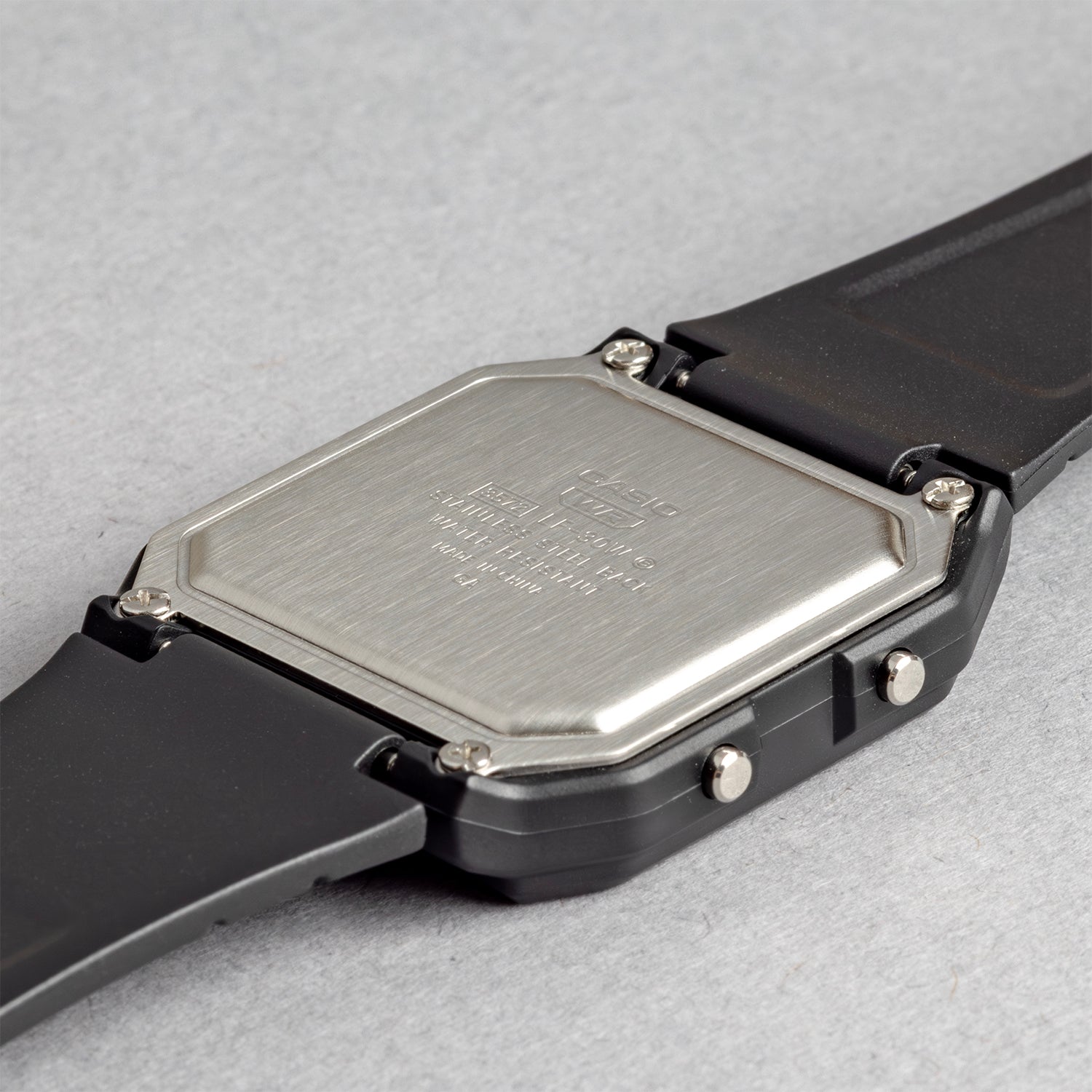 CASIO カシオ LF‑30W‑1A ブラック ブラック文字盤 デジタル レディース 腕時計