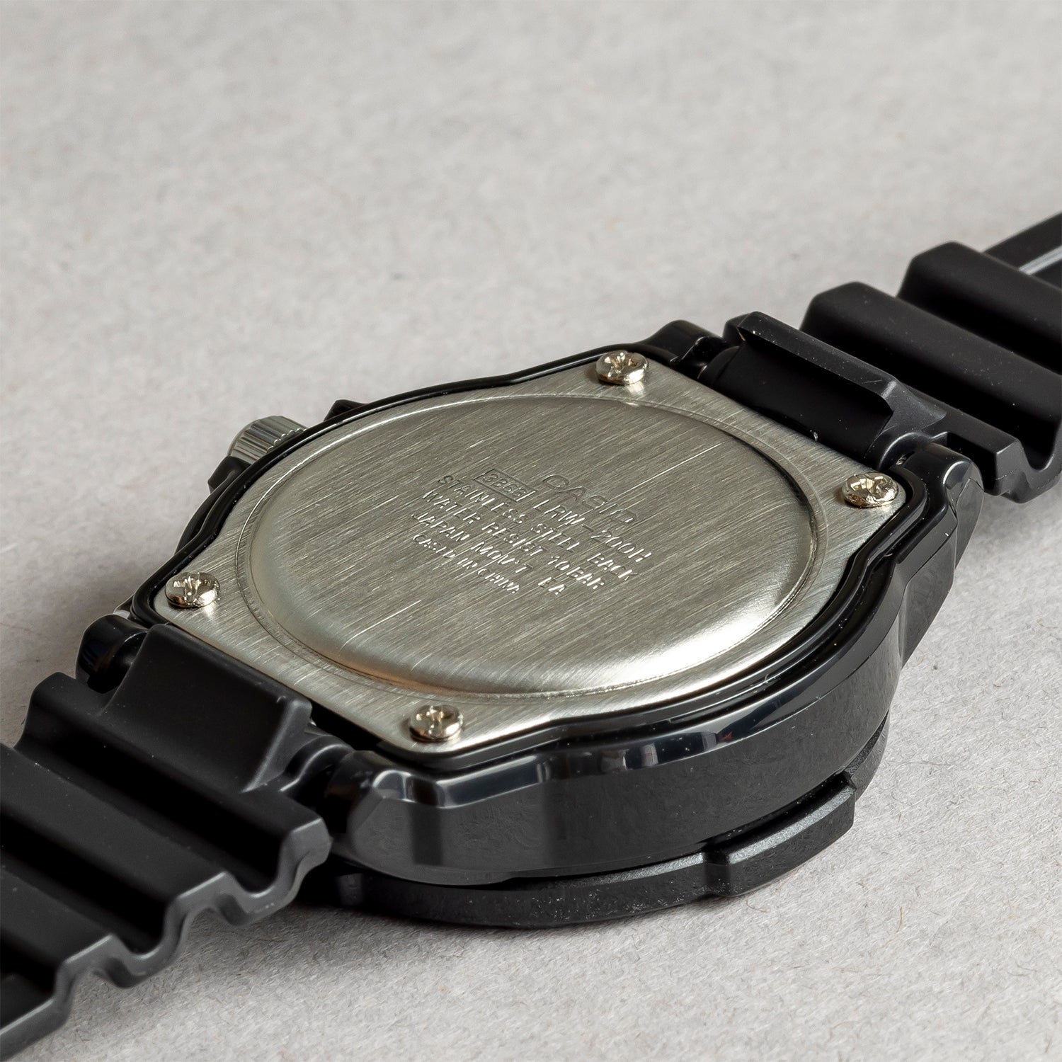 CASIO カシオ LRW-200H-9E ブラック ゴールド文字盤 アナログ レディース 腕時計 ケースバック