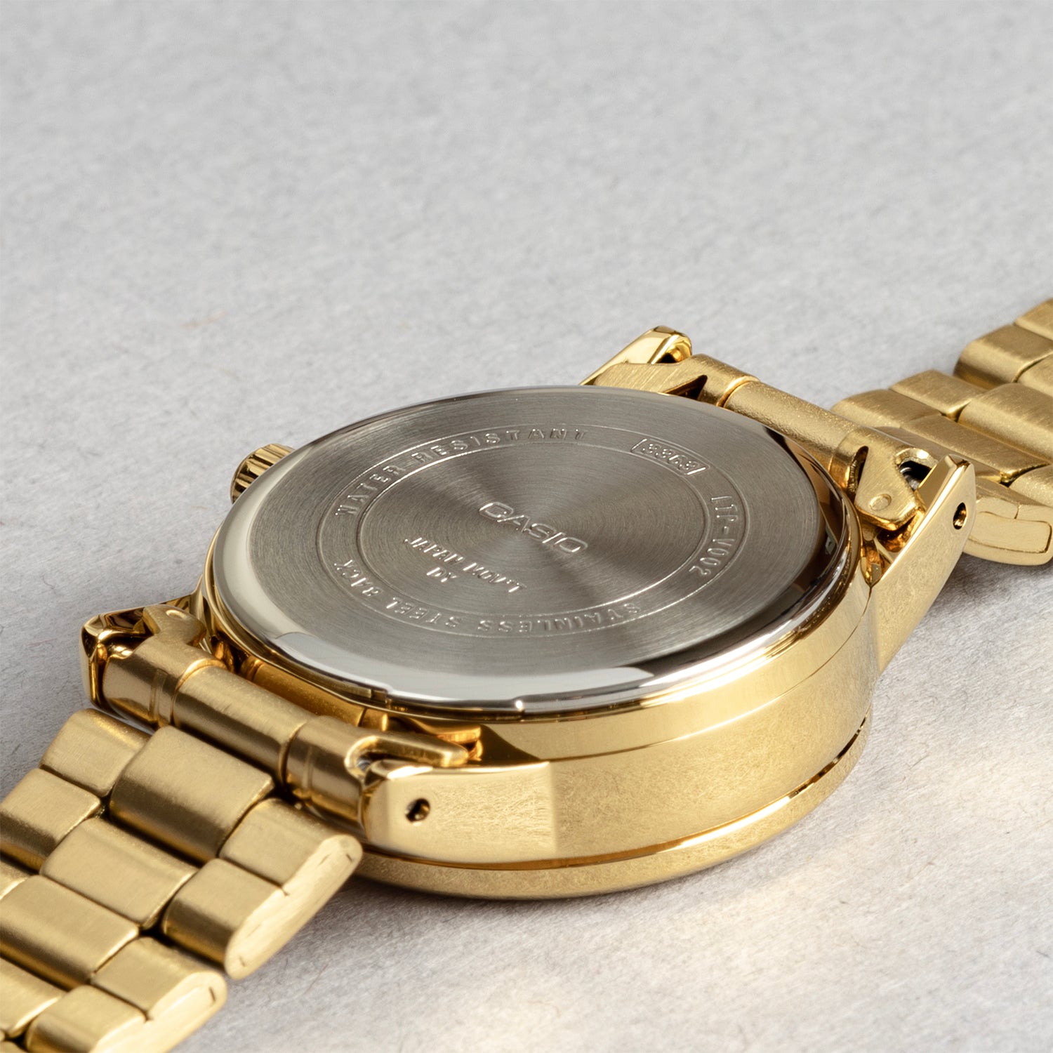 CASIO カシオ LTP-V002G-1B ゴールド ブラック文字盤 アナログ レディース 腕時計 ケースバック