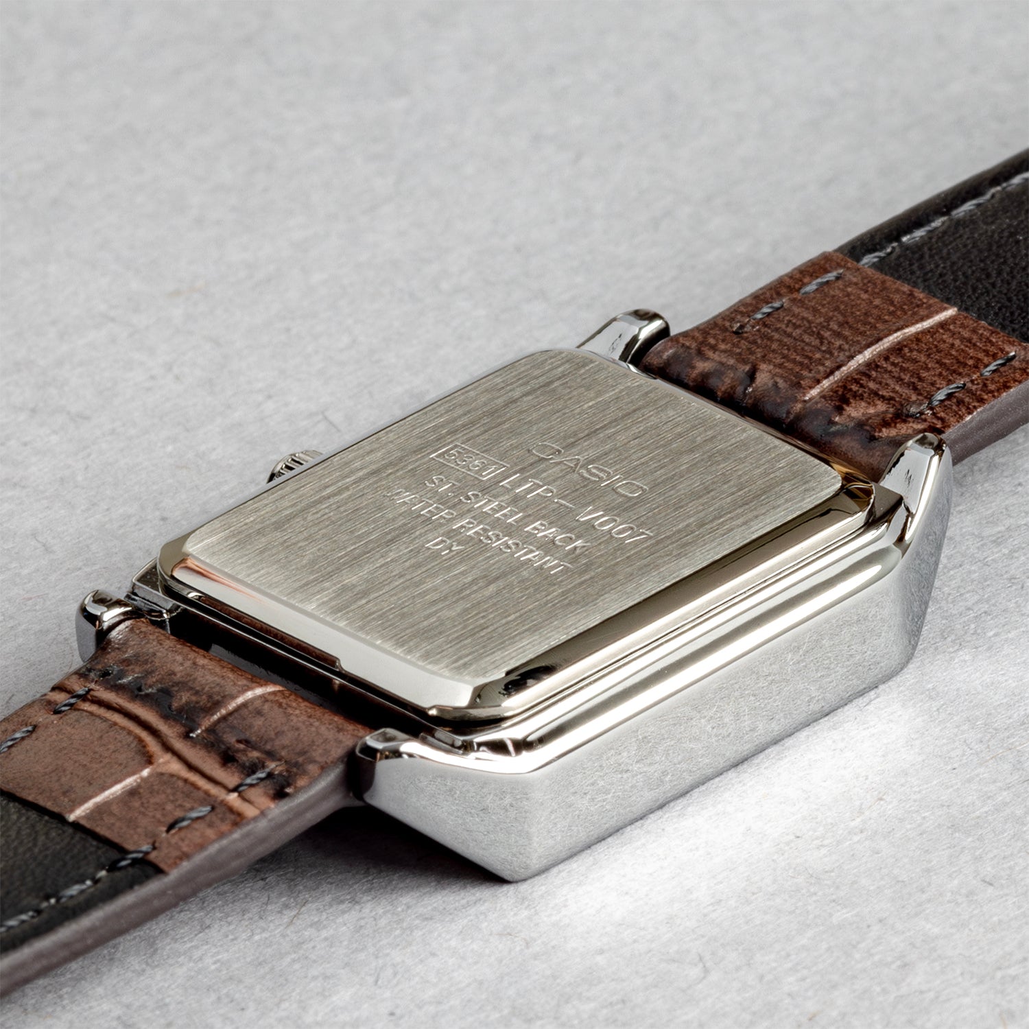 CASIO カシオ LTP-V007L-9B ブラウン ゴールド文字盤 アナログ レディース 腕時計 ケースバック