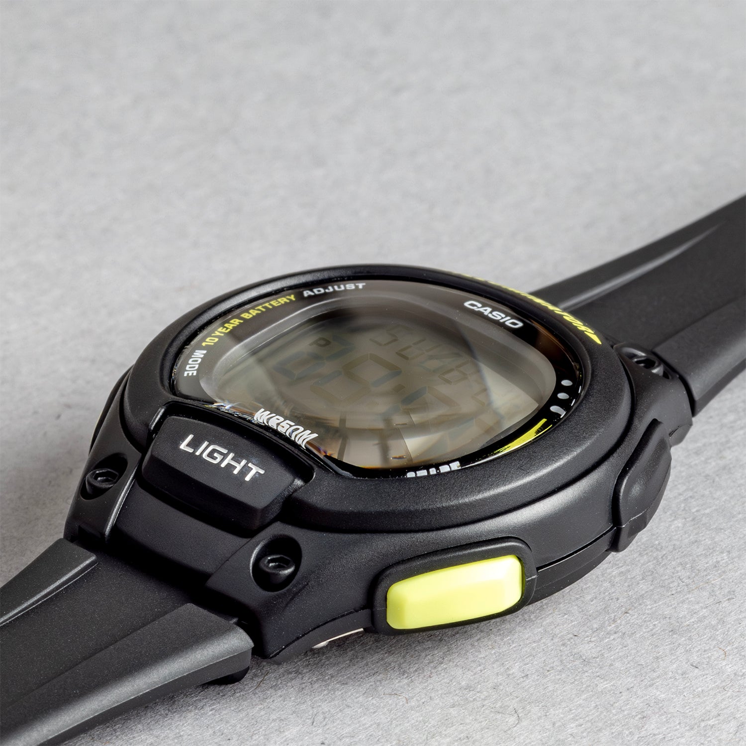 CASIO カシオ LW-203-1B ブラック ブラック文字盤 デジタル レディース 腕時計 斜め