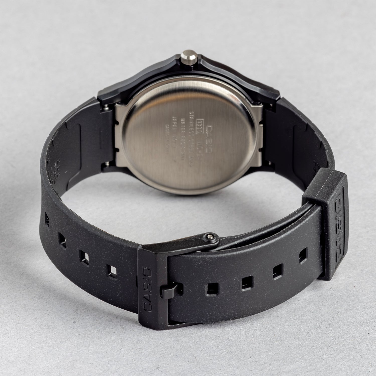 CASIO カシオ MQ-24-7B2 ブラック ホワイト文字盤 アナログ メンズ 腕時計 ベルト