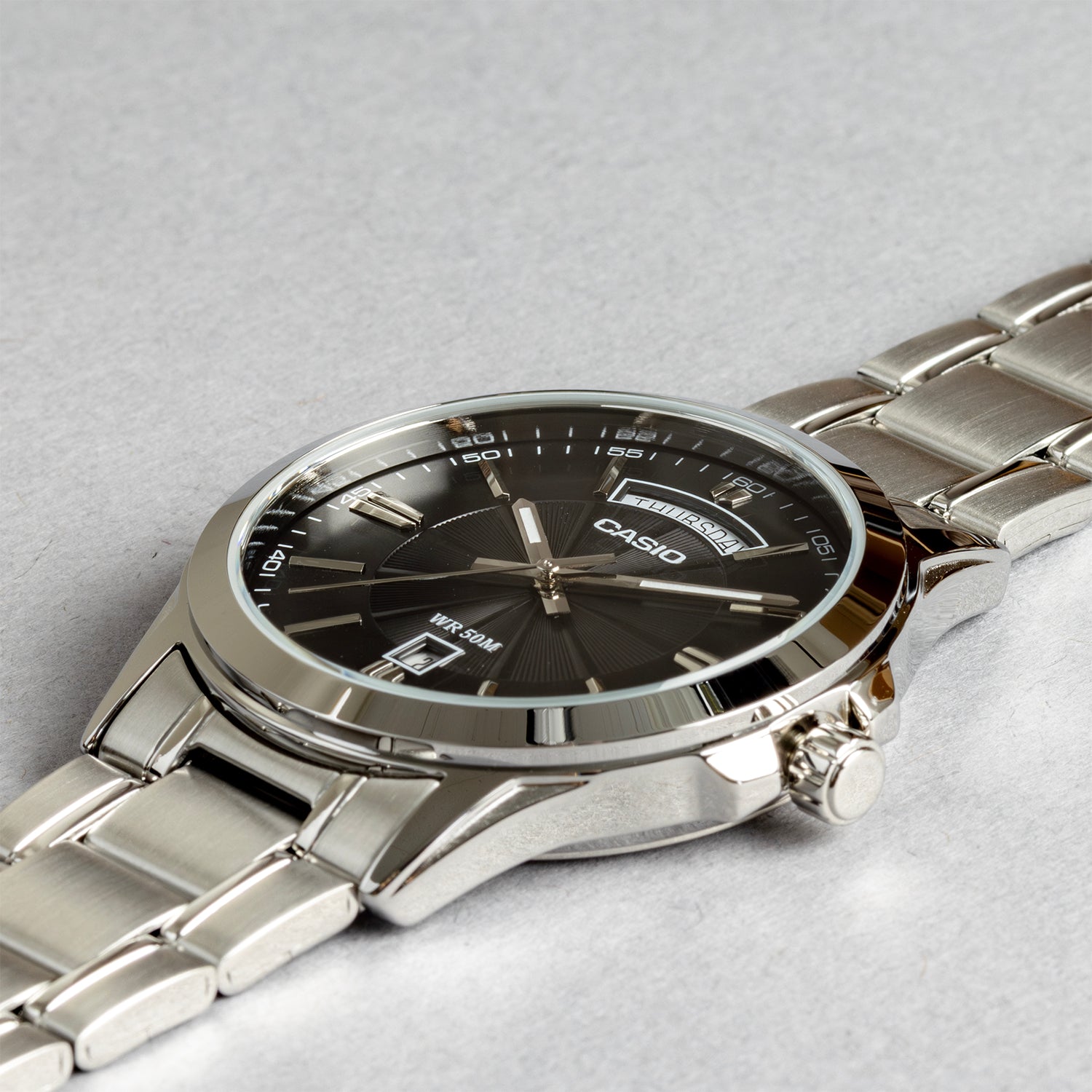 CASIO カシオ MTP-1381D-1A シルバー ブラック文字盤 アナログ メンズ 腕時計 斜め