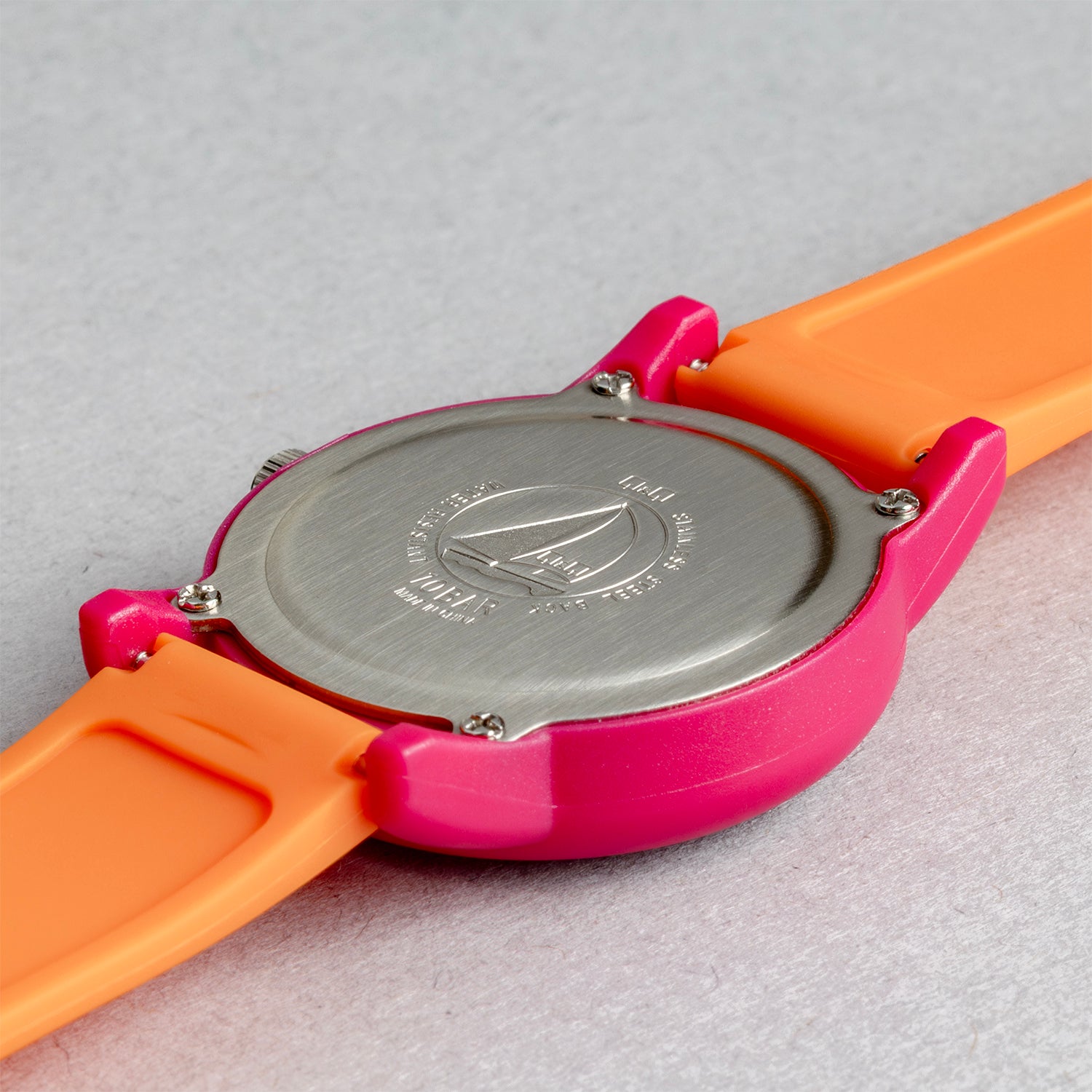 Q&Q QQ V23A-009VY オレンジ ホワイト文字盤 アナログ キッズ 腕時計 ケースバック