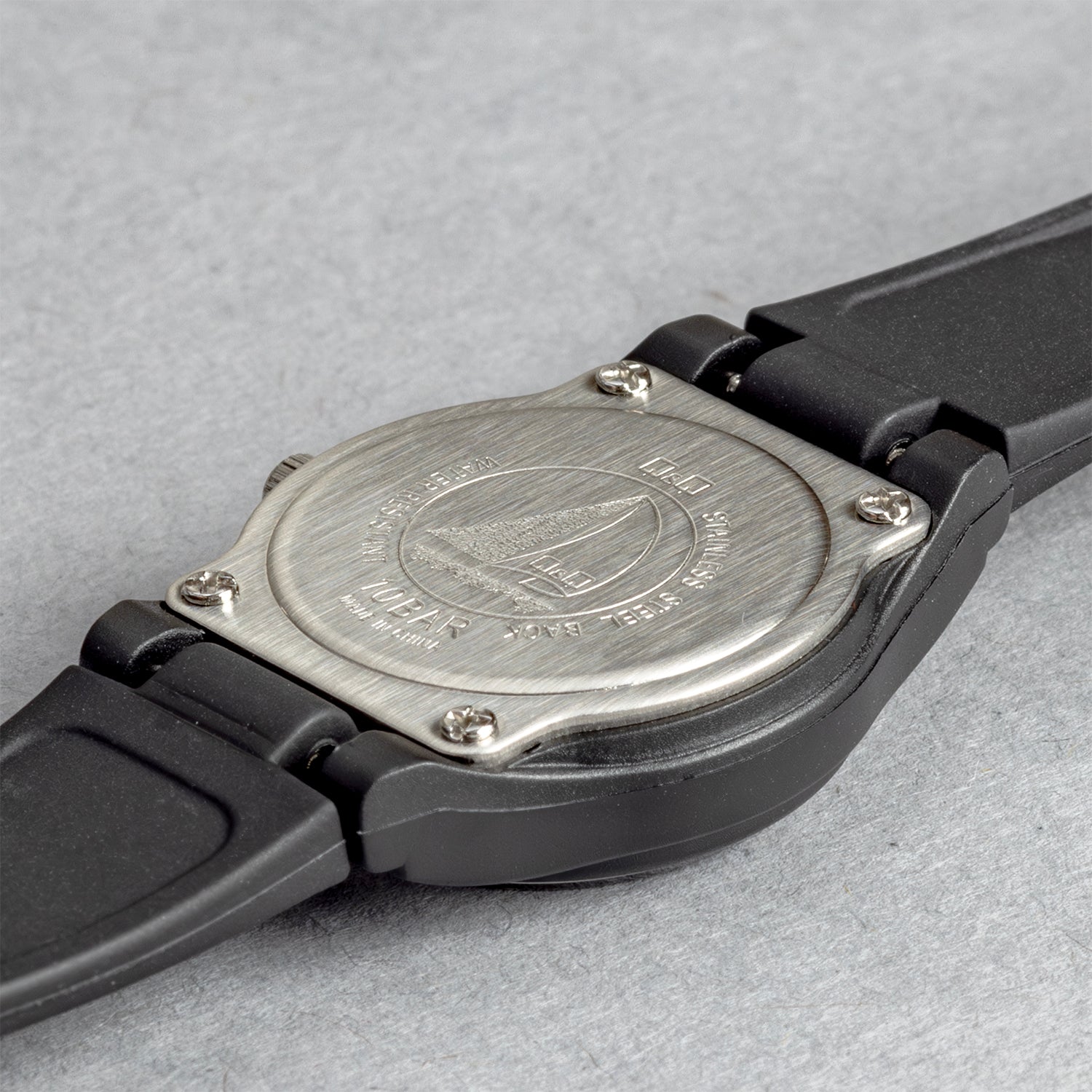 Q&Q QQ VP47J005Y ブラック ホワイト文字盤 アナログ レディース 腕時計 ケースバック