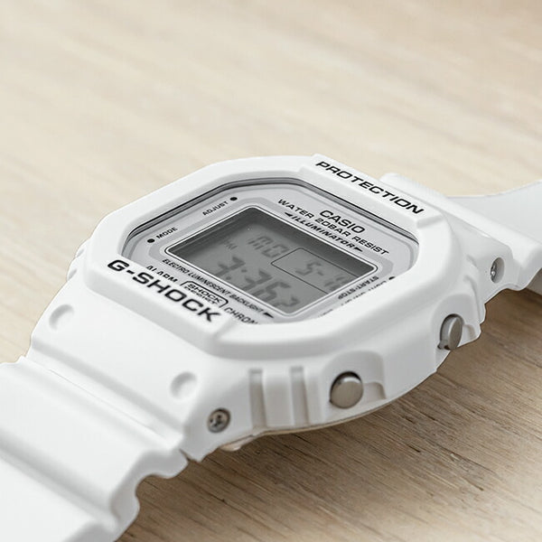 【10年保証】CASIOG-SHOCKカシオGショックDW-5600MW-7腕時計メンズキッズ子供男の子デジタル防水ホワイト白グレー
